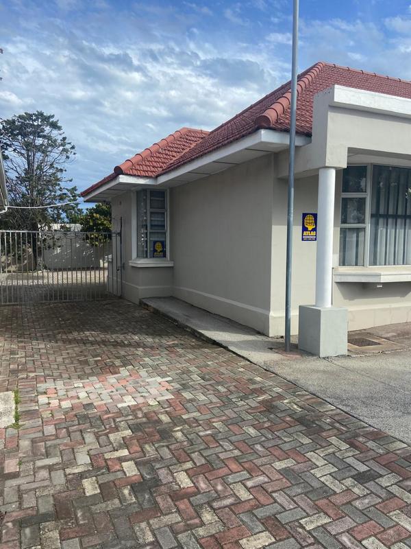 To Let commercial Property for Rent in Mill Park Eastern Cape